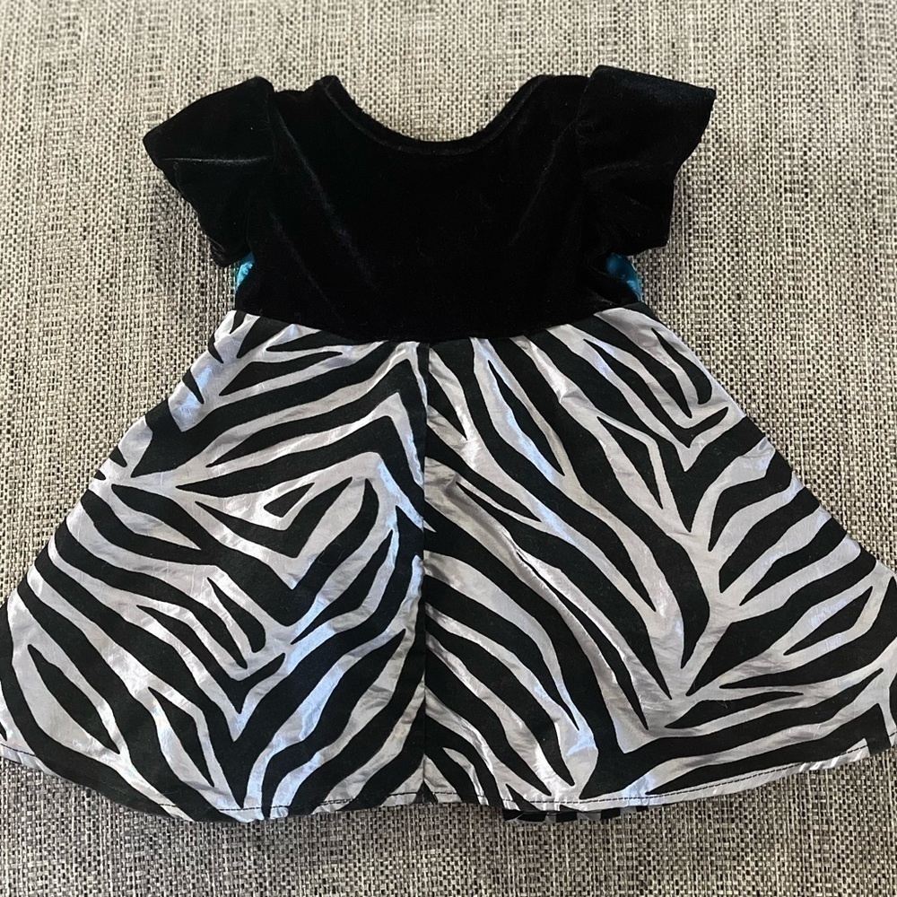 Velvet BABY DRESS - Picture 2 of 7